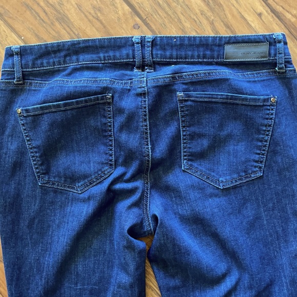 DKNY JEANS - Picture 7 of 8